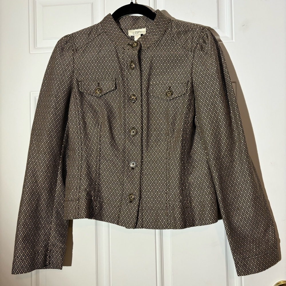 ❤️2/$15 or 3/$21❤️Loft Brown/Beige Jacket, Size 6